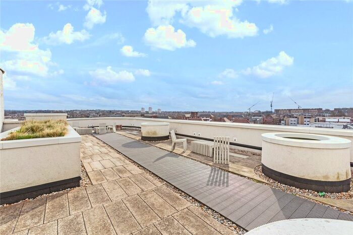 1 Bedroom Flat To Rent In Clement Avenue, Clapham, London, SW4