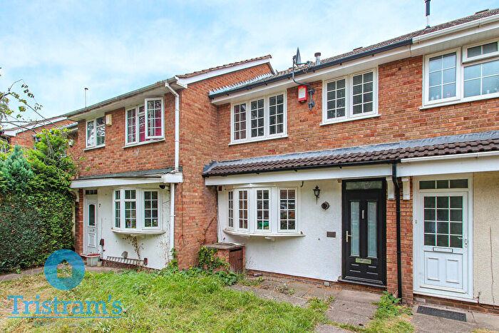 2 Bedroom Terraced House To Rent In Saxon Green, Dunkirk, NG7