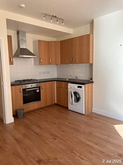 2 Bedroom Flat To Rent In Bodhyfryd Road, Llandudno, LL30