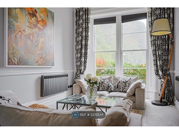 3 Bedroom Flat To Rent In Langland Bay Manor, Langland, Swansea, SA3