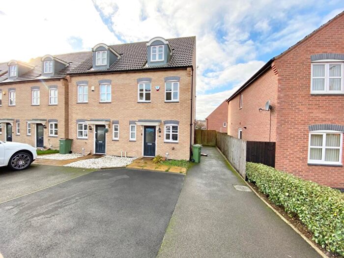 3 Bedroom Penthouse To Rent In Pipistrelle Way, Oadby, LE2