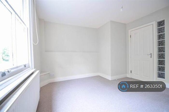 1 Bedroom Flat To Rent In Evering Road, London, E5