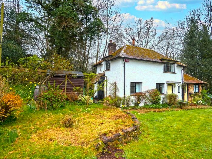 2 Bedroom Detached House To Rent In Huntsbottom Lane, Liss, Hampshire, GU33