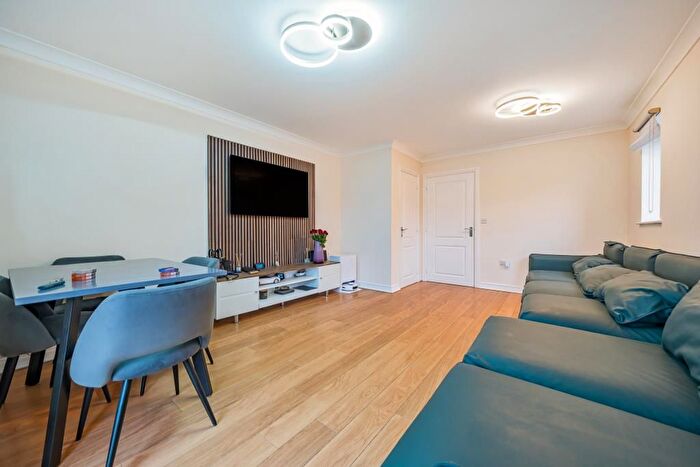 2 Bedroom End Of Terrace House For Sale In Cumnor, Oxford, OX2