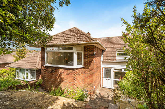 3 Bedroom Semi-Detached House For Sale In Fairview Rise, Brighton, East Sussex, BN1