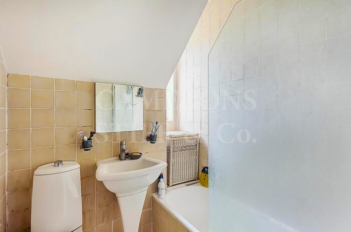 Studio To Rent In Frognal, London, NW3