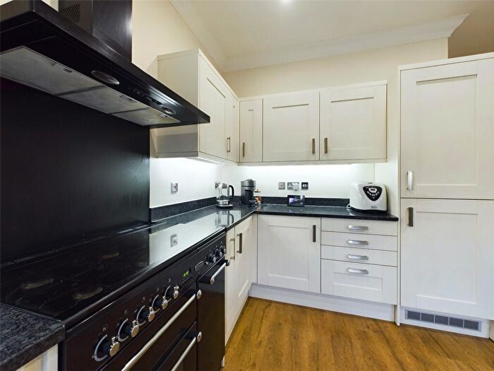 5 Bedroom Detached House For Sale In Lee Chapel Lane, Langdon Hills, Essex, SS16