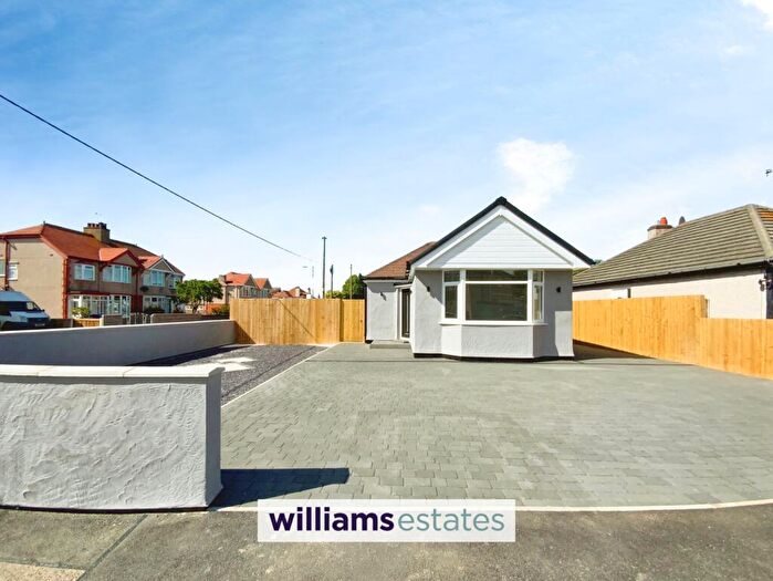 3 Bedroom Bungalow For Sale In Merllyn Road, Rhyl, LL18