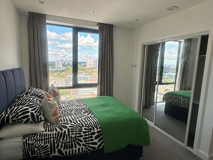 1 Bedroom Apartment To Rent In Back Hulme Street, Manchester, Greater Manchester, M5