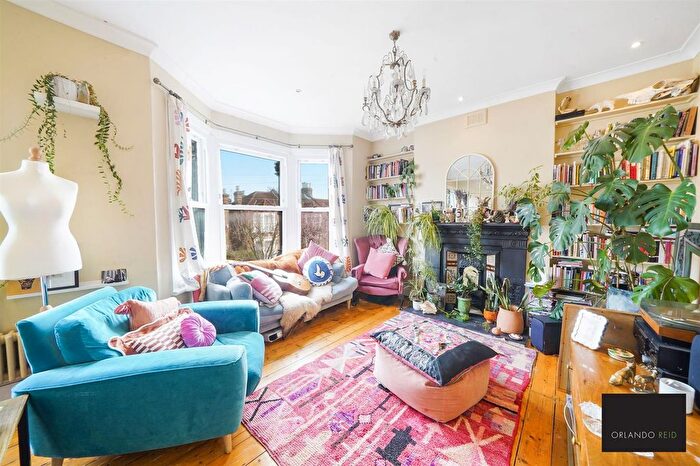 3 Bedroom Flat To Rent In Whitbread Road, London, SE4