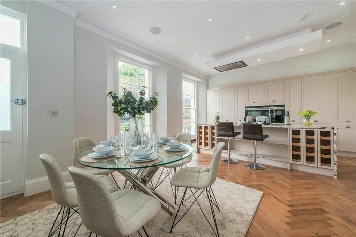 5 Bedroom Maisonette To Rent In St Augustines Road, Camden, London, NW1