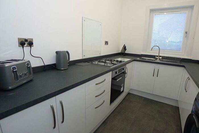 2 Bedroom Flat To Rent In Boase Avenue, St Andrews, KY16