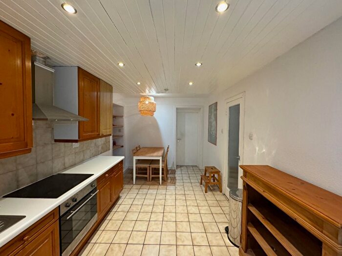 Studio To Rent In Great King Street, New Town, Edinburgh, EH3