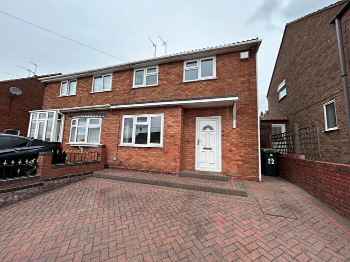2 Bedroom House To Rent In Royal Oak Road, Rowley Regis, West Midlands, B65