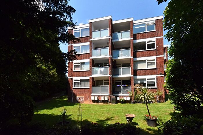 2 Bedroom Flat For Sale In Escote Court, Park Hill Road, Bromley, Kent, BR2