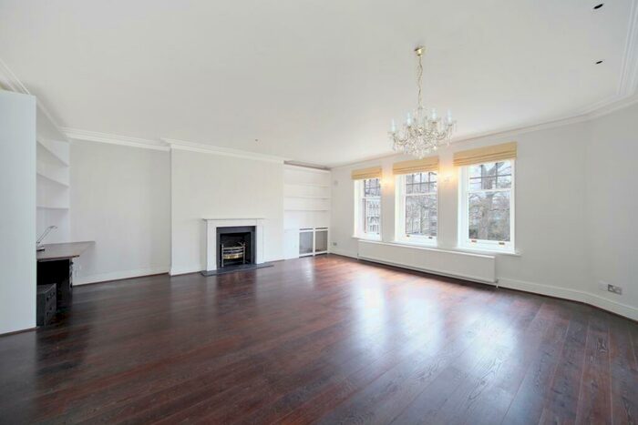 2 Bedroom Flat To Rent In Elm Park Gardens, Chelsea, SW10