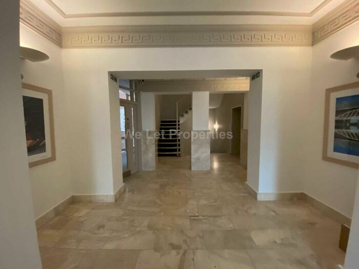 2 Bedroom Apartment To Rent In Chepstow House, Chepstow Street, M1