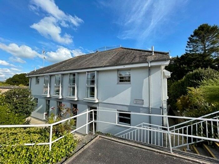 2 Bedroom Property To Rent In Southleigh Mews, Truro, TR1