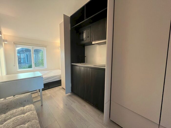 Studio To Rent In Durham Road, London, SW20