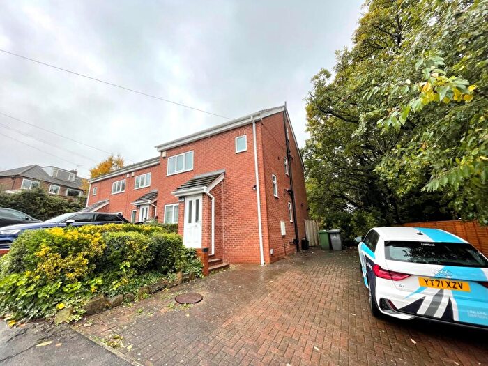 4 Bedroom House To Rent In Diggery Close, A Woodhall Drive, Kirkstall, Leeds, LS5