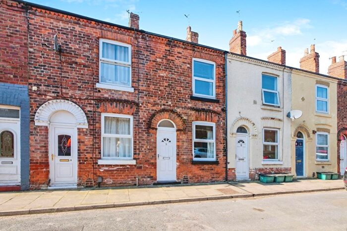 2 Bedroom Terraced House To Rent In Bismarck Street, York, YO26