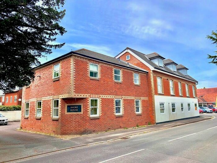 2 Bedroom Mews To Rent In Newtown Road, SO31