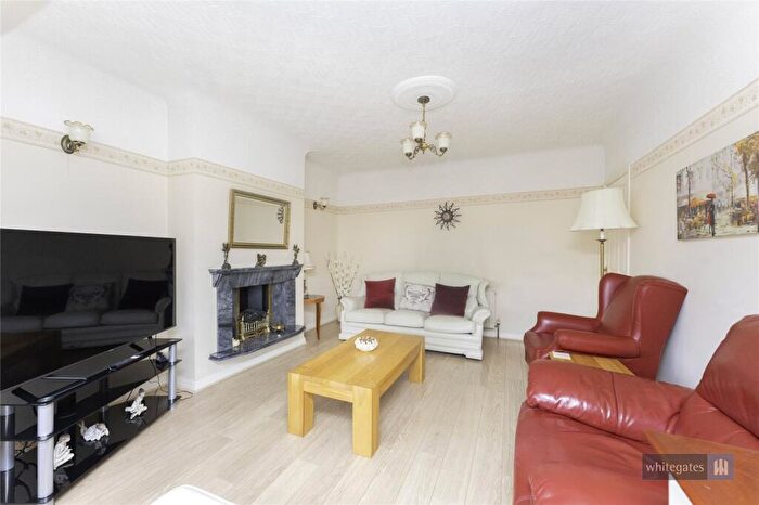 2 Bedroom Bungalow For Sale In Barnfield Drive, Liverpool, Merseyside, L12