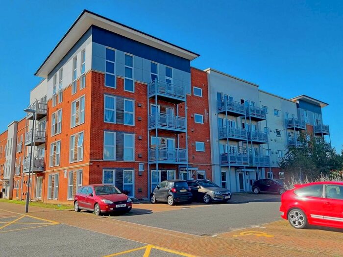 2 Bedroom Flat To Rent In Gaskell Place, Ipswich, IP2