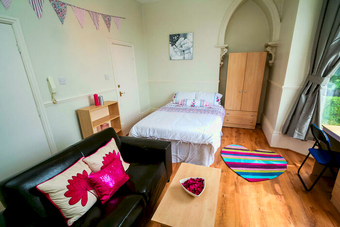 1 Bedroom House To Rent In Vinery Road, Leeds, LS4