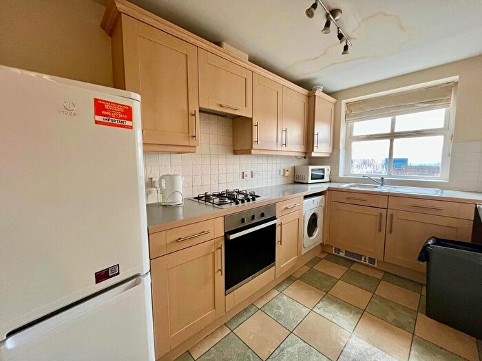 2 Bedroom Flat To Rent In Blandford Court, Westmorland Road, Newcastle Upon Tyne, NE4
