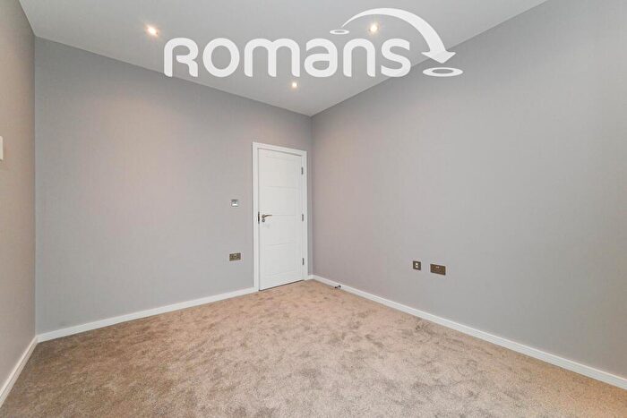 1 Bedroom Flat To Rent In The Braccans, London Road, Bracknell, RG12