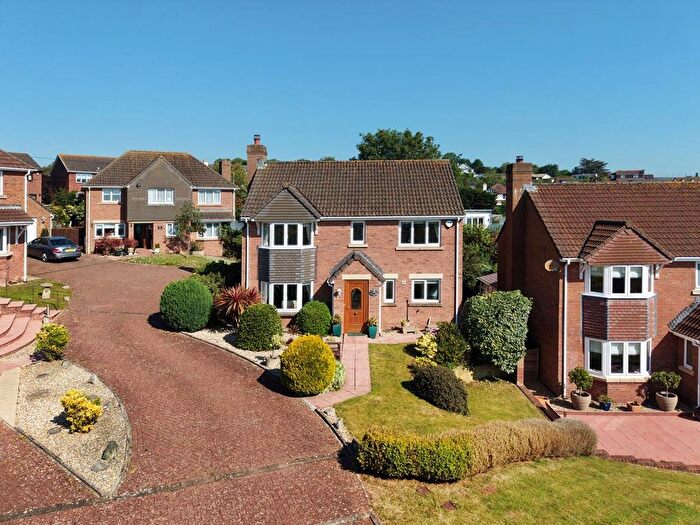 4 Bedroom Detached House For Sale In Pine Close, Teignmouth, TQ14