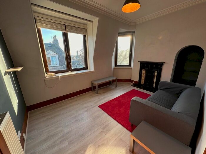 1 Bedroom Flat To Rent In Wallfield Crescent, Aberdeen, AB25