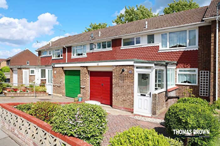 3 Bedroom Terraced House For Sale In Charing Close, Orpington, BR6