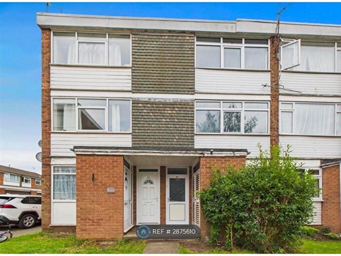 2 Bedroom Flat To Rent In Darnford Close, Coventry, CV2
