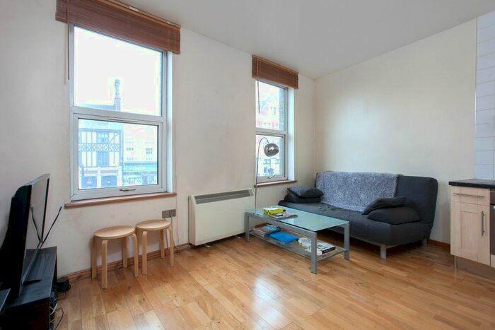 1 Bedroom Flat To Rent In Clapham Common South Side, London, SW4