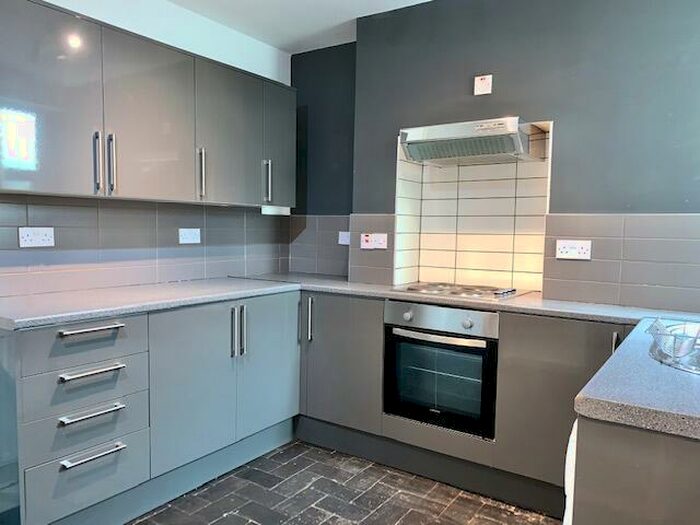 4 Bedroom House Of Multiple Occupation To Rent In Crwys Place, Cardiff(City), CF24