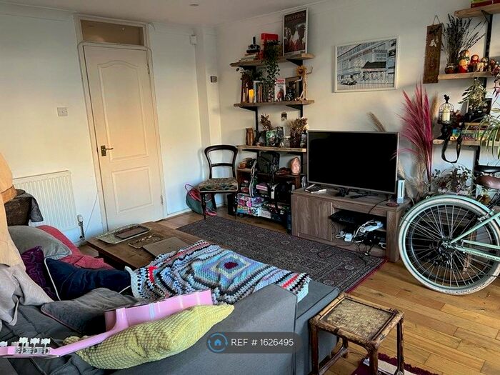 3 Bedroom Terraced House To Rent In Water Lane, London, SE14