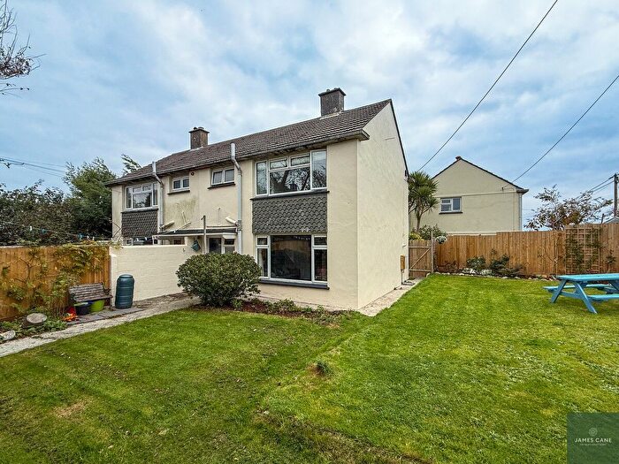 2 Bedroom Semi-Detached House For Sale In Richards Crescent, Truro, TR1