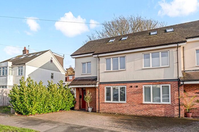 3 Bedroom Semi Detached House For Sale In Mackie Avenue, Brighton, BN1