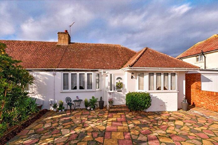 2 Bedroom Bungalow For Sale In Sackville Crescent, Worthing, West Sussex, BN14