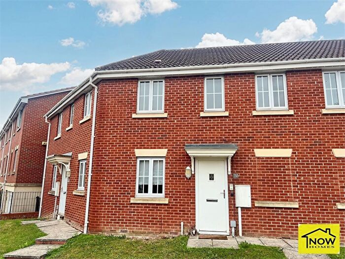 2 Bedroom Maisonette For Sale In Goldstraw Lane, Fernwood, Newark, Nottinghamshire., NG24