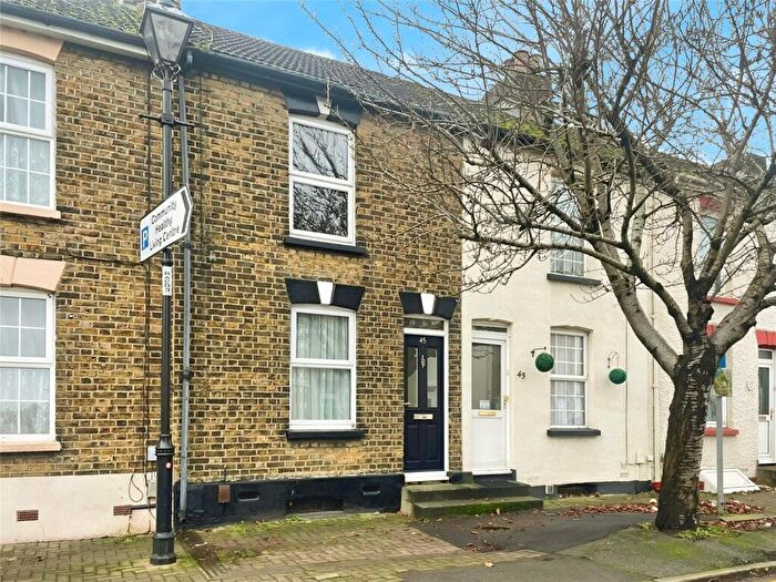2 Bedroom Terraced House To Rent In Randolph Road, Gillingham, Kent, ME7