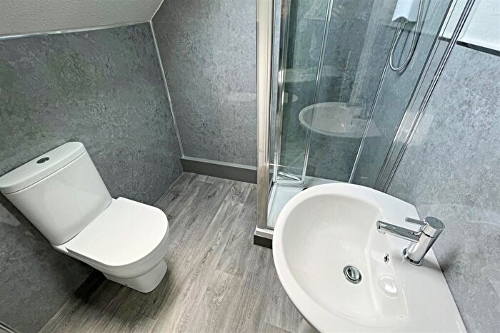 Flat To Rent In Bournemouth, BH1