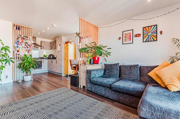 1 Bedroom Apartment For Sale In Enriqueta Rylands Close, Stretford, Manchester, M32