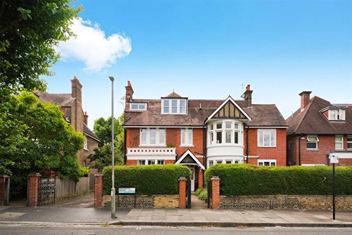 1 Bedroom Flat For Sale In Gwendolen Avenue, London, SW15