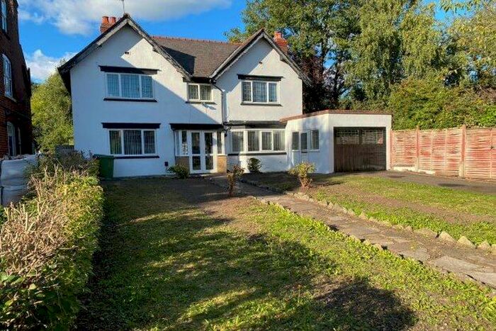 3 Bedroom Detached House To Rent In Coalway Road, Wolverhampton, WV3