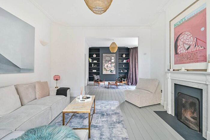 5 Bedroom House To Rent In Kings Road, Willesden, London, NW10