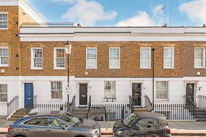 3 Bedroom Terraced House To Rent In Walton Street, London, SW3