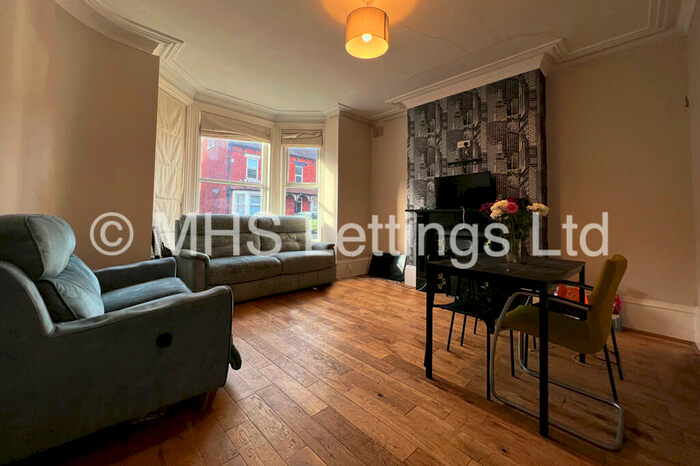 5 Bedroom Terraced House To Rent In St. Michaels Terrace, Leeds, LS6